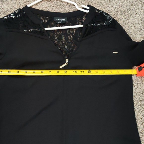 Bebe zip up blouse - Picture 9 of 9